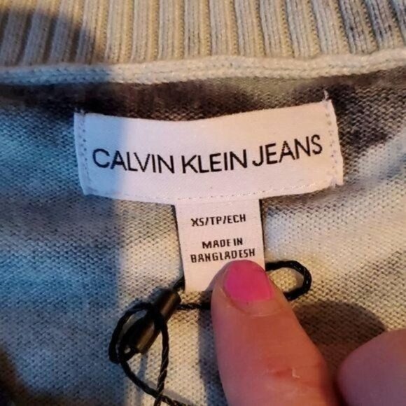 Calvin Klein Jeans Sz. XS Camouflage LS Trendy Sweater - Picture 3 of 8